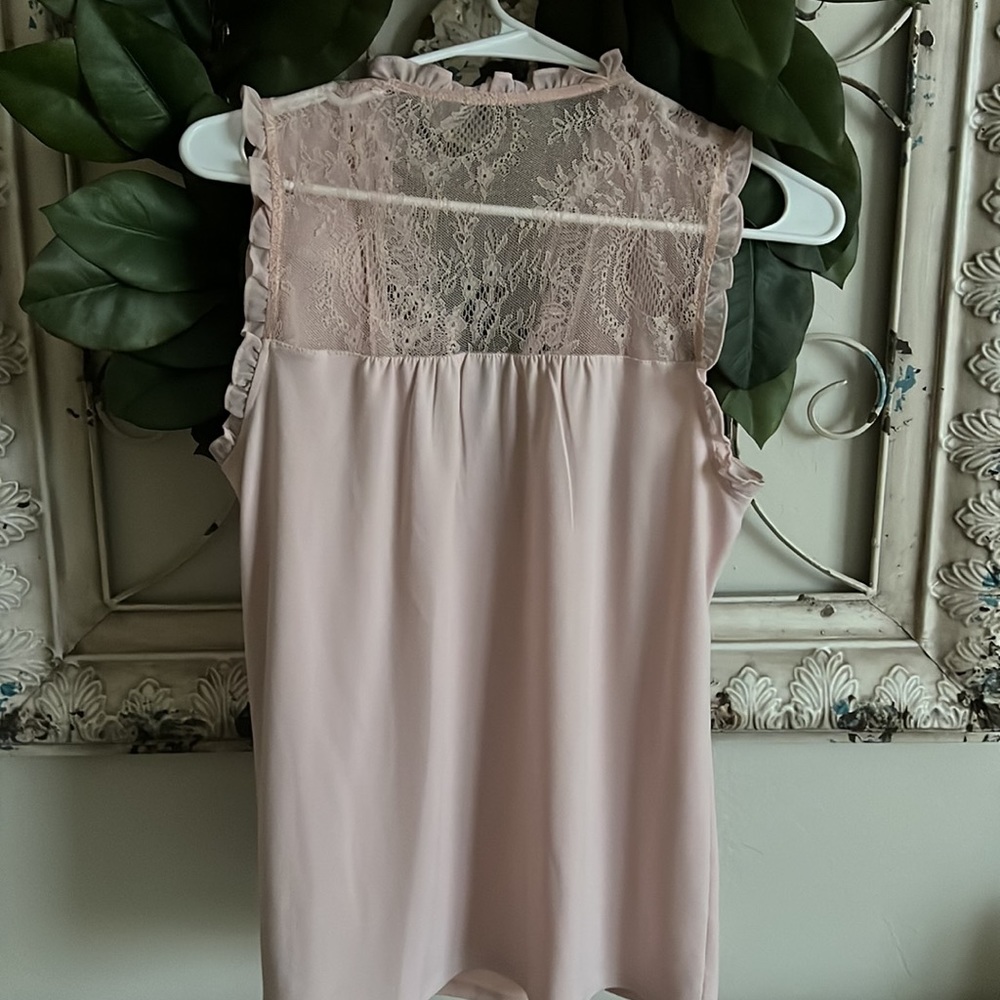 Express Blouse - Picture 3 of 3